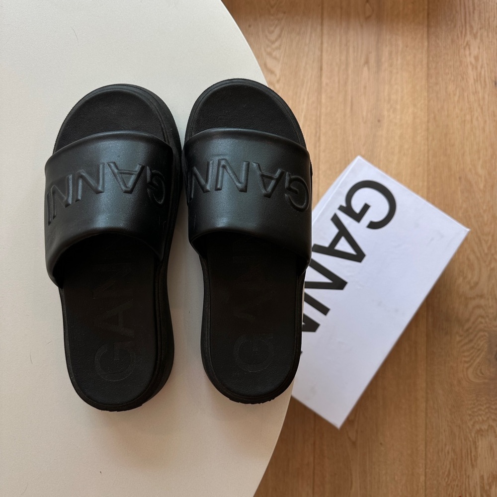 GANNI Logo-Embossed Vegan Leather Platform Slides